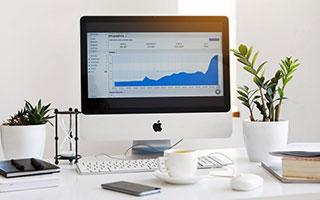 乘联分会：2月新能源乘用车国内零售销量68.6万辆，同比增长79.7%